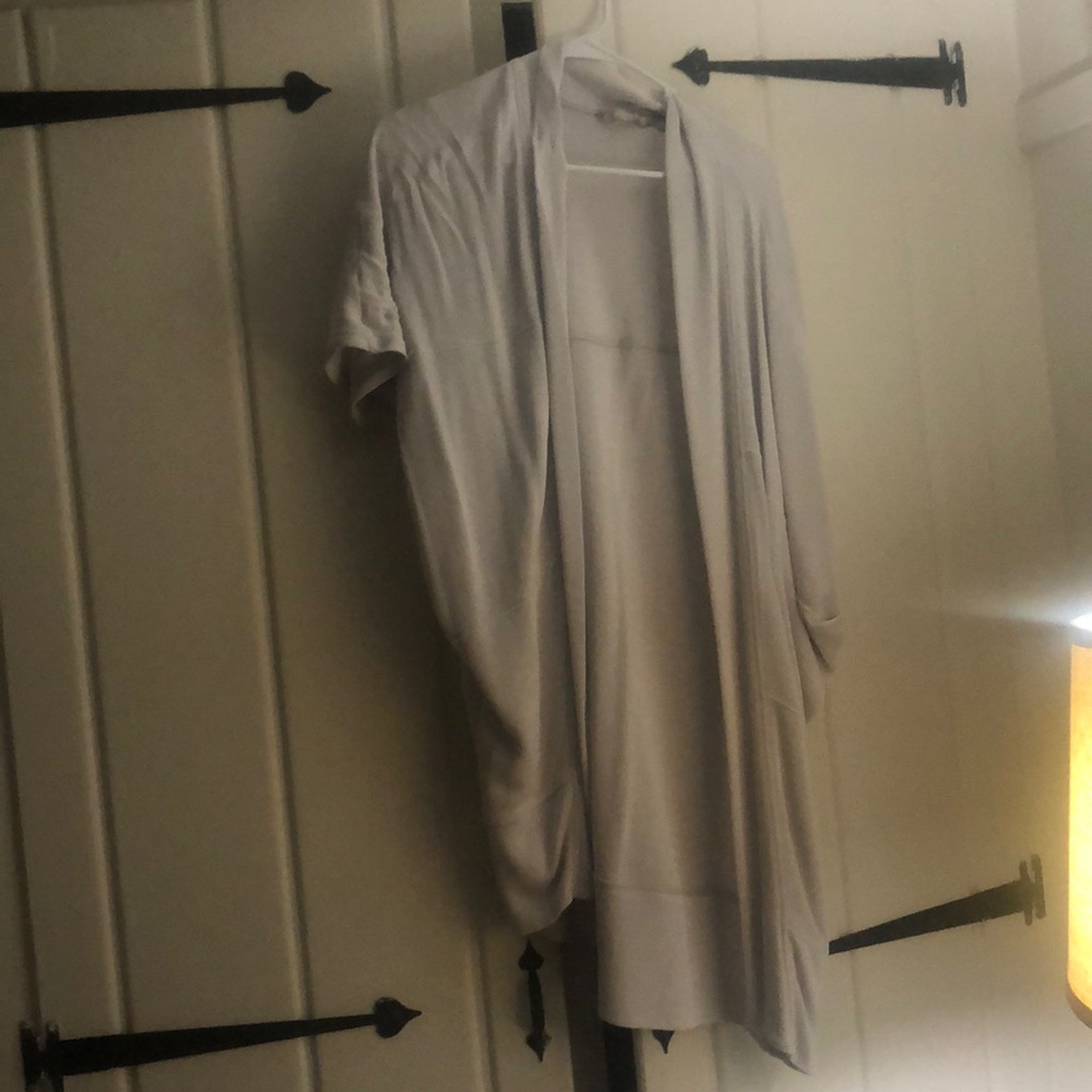 Beautiful athleta wrap